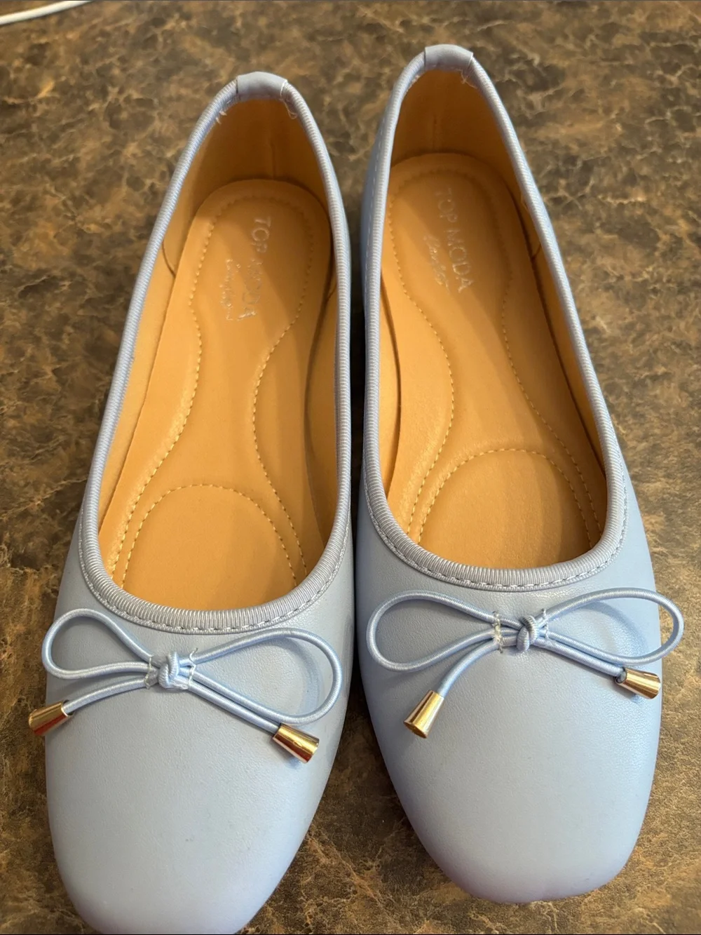 Moda Pastel Blue Ballet Flats with Bow Accent.  8.5